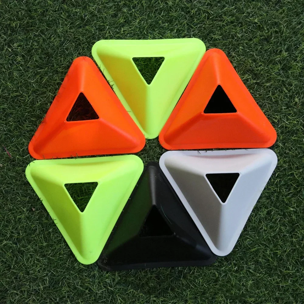 أقماع تدريب كرة القدم المثلثة، - مراجعة Football Training Cone وسعره
