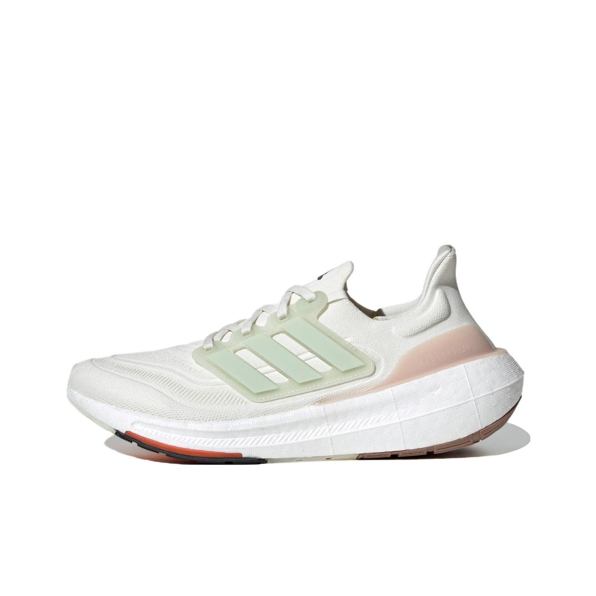 أحذية جري أديداس ألترابوست لاي - مراجعة Adidas Shoes Ultraboost Light وسعره